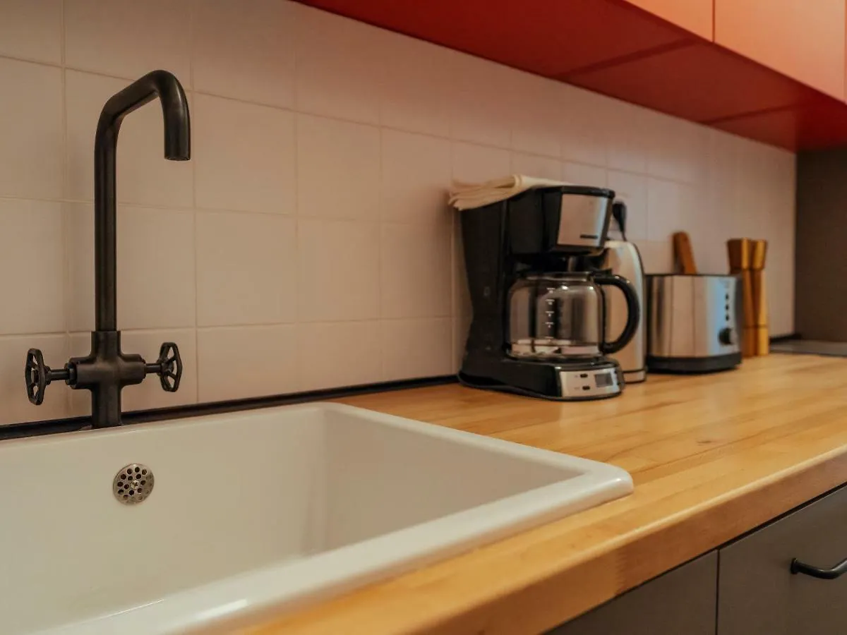 Spacious Old Town - Universitate Studio Bucharest Apartment