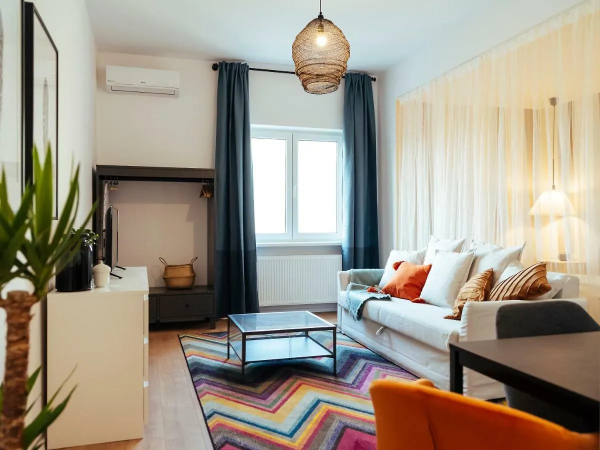 Spacious Old Town - Universitate Studio Bucharest 0*,  Romania